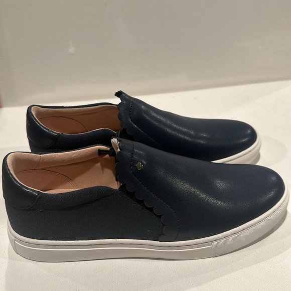 Kate Spade Leather & Canvas Slip on Sneakers with Classic goldtone Heart. - Picture 2 of 7